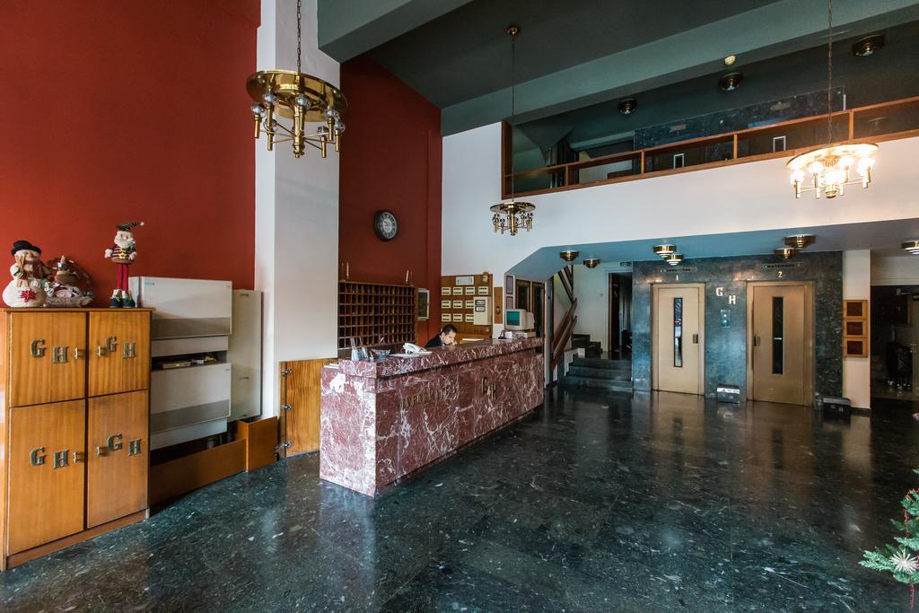 Grand Hotel Лариса Екстер'єр фото